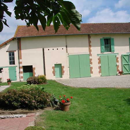 Huriel Les Malvaux Bed & Breakfast エクステリア 写真