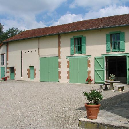 Huriel Les Malvaux Bed & Breakfast エクステリア 写真