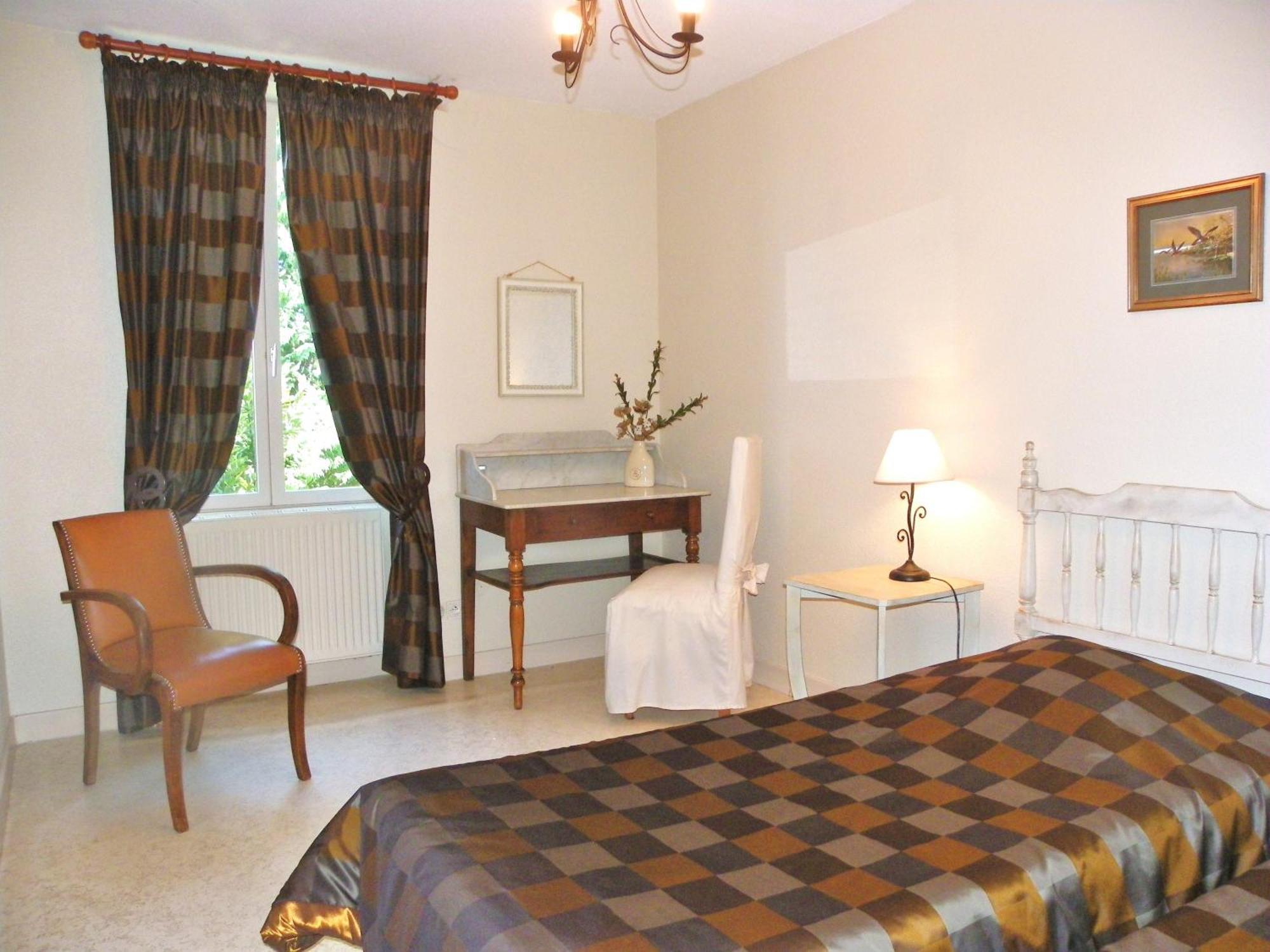 Huriel Les Malvaux Bed & Breakfast エクステリア 写真