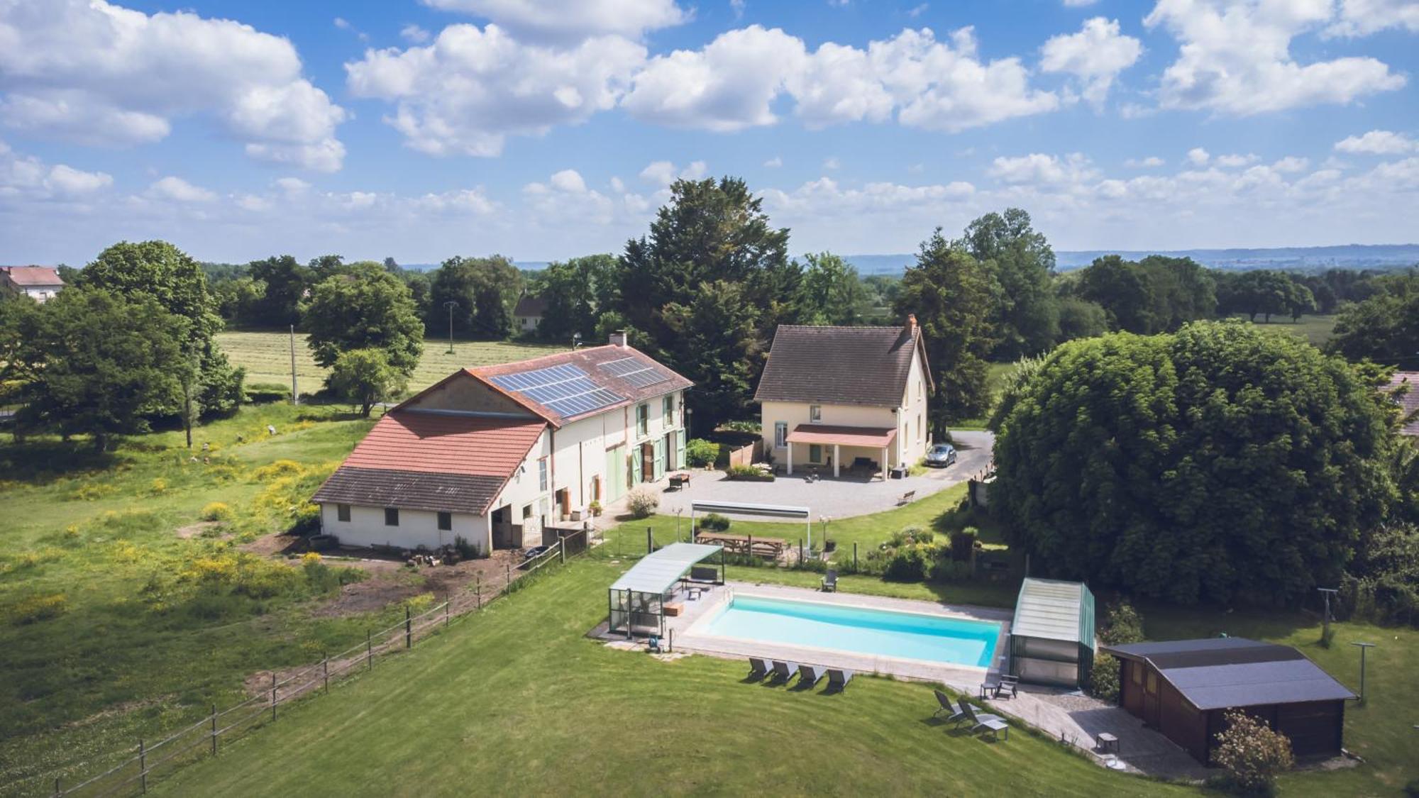 Huriel Les Malvaux Bed & Breakfast エクステリア 写真