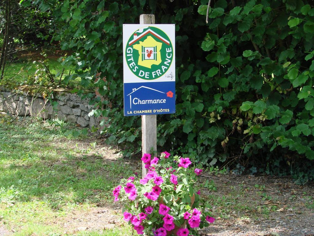 Huriel Les Malvaux Bed & Breakfast エクステリア 写真