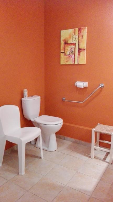 Huriel Les Malvaux Bed & Breakfast エクステリア 写真