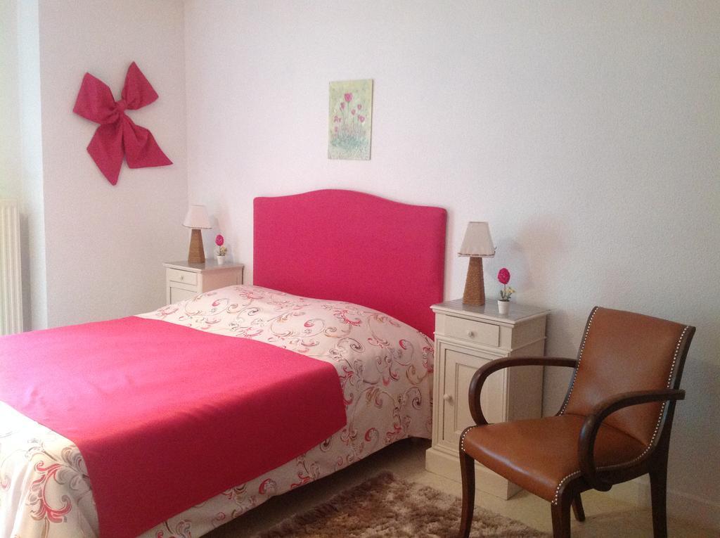 Huriel Les Malvaux Bed & Breakfast エクステリア 写真